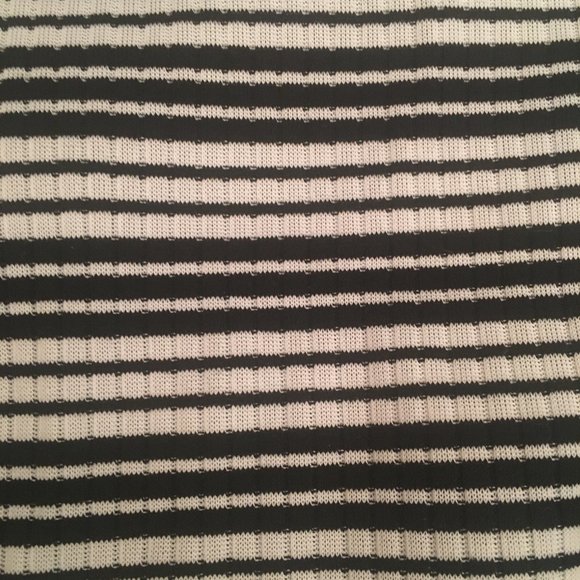 Zara Black and White Bell Sleeve Top - Picture 3 of 3